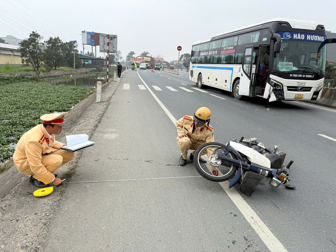 Phòng Cảnh sát giao thông: Tập huấn công tác điều tra giải quyết tai nạn giao thông cho gần 100 cán bộ, chiến sĩ